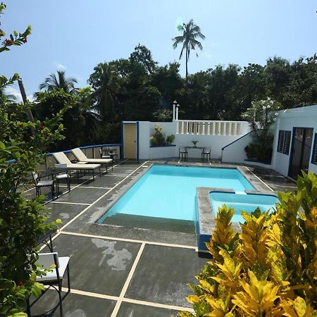 Guindulman Bay Tourist Inn Kültér fotó
