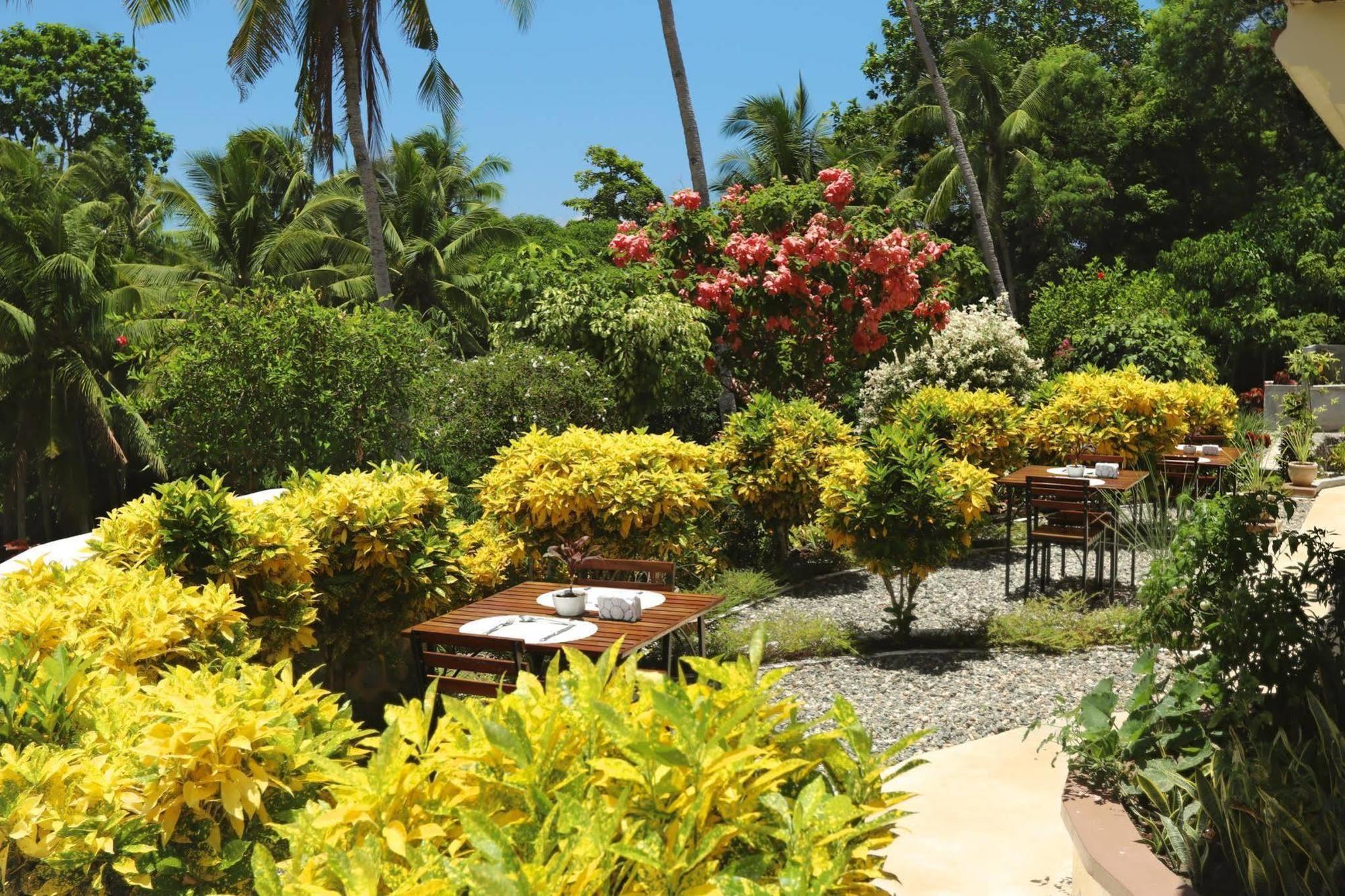 Guindulman Bay Tourist Inn Kültér fotó
